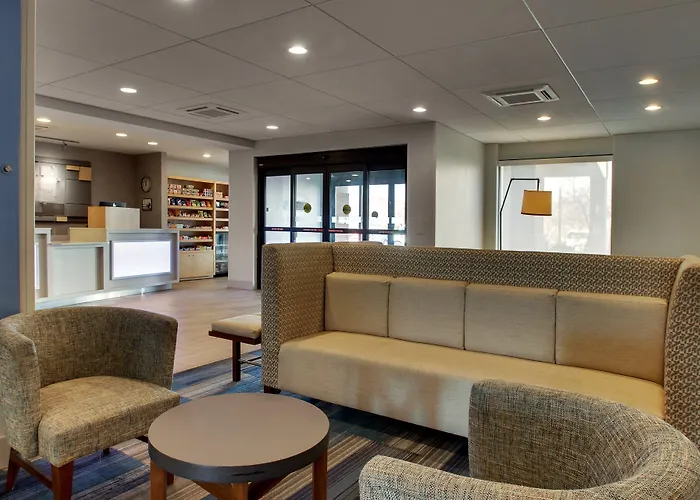 Holiday Inn Express Baltimore BWI Airport West By Ihg